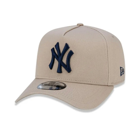 Boné 9FORTY A-Frame MLB New York Yankees Bege