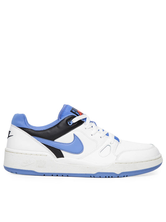 Tênis Nike Full Force