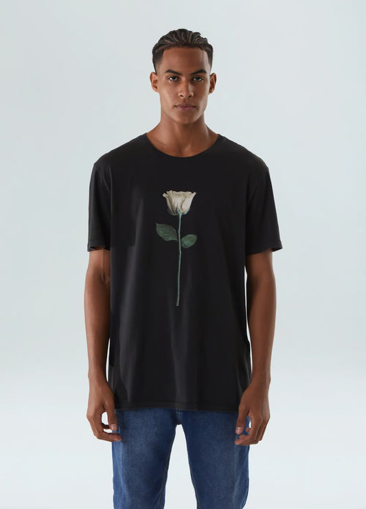 Camiseta Osklen Soft Used White Rose